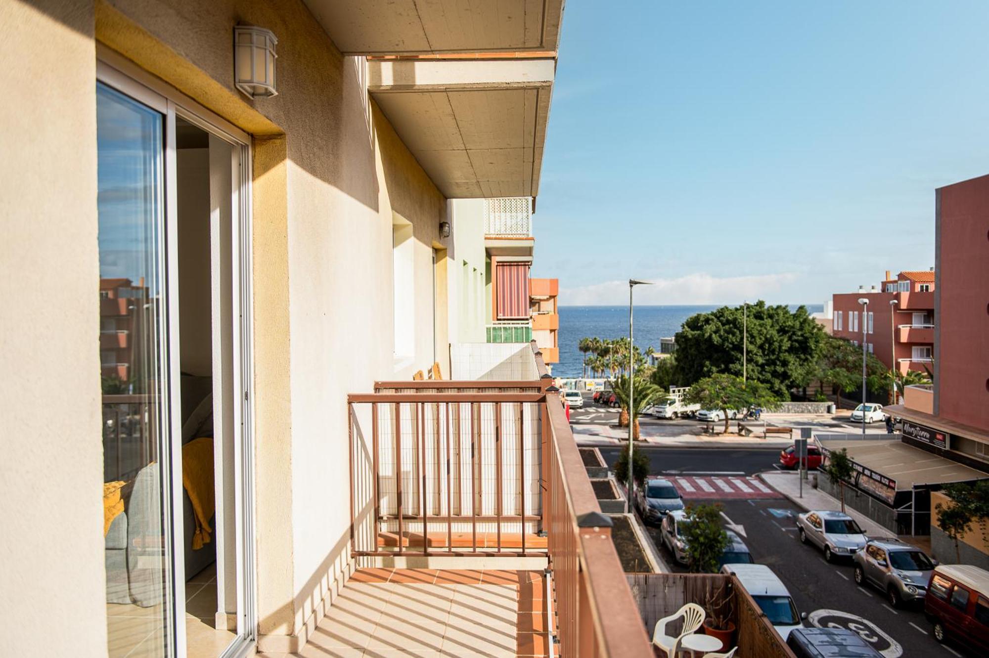Apartamento Coqueto Con Terraza Junto A Candelaria Bagian luar foto